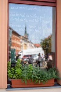 Yvonne Ammer Schnitt und Schnittchen
