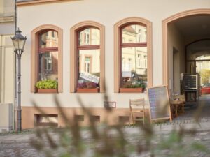 Yvonne Ammer Schnitt und Schnittchen